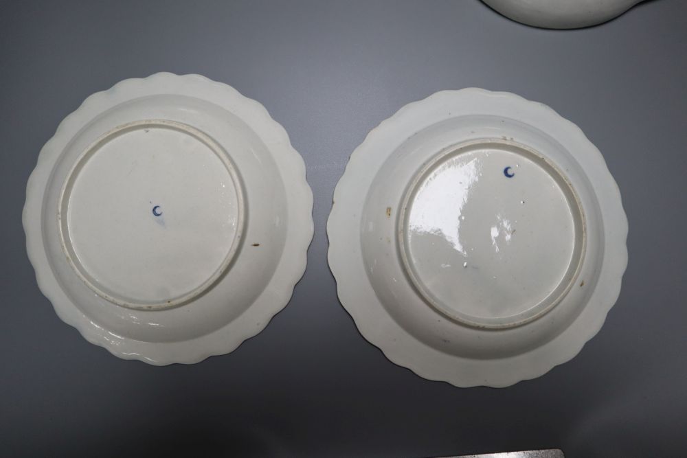 A Worcester Gilliflower pattern dish and stand, 24cm and a pair of Pine Cone pattern plates, 16cm, c.1775,